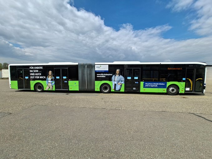 Linienbus mit kbo-Werbung